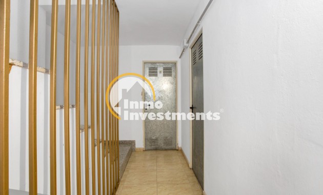 Resale - Apartment - Torrevieja - Centro