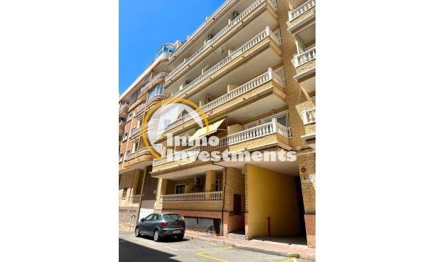 Resale - Apartment - Torrevieja - Centro