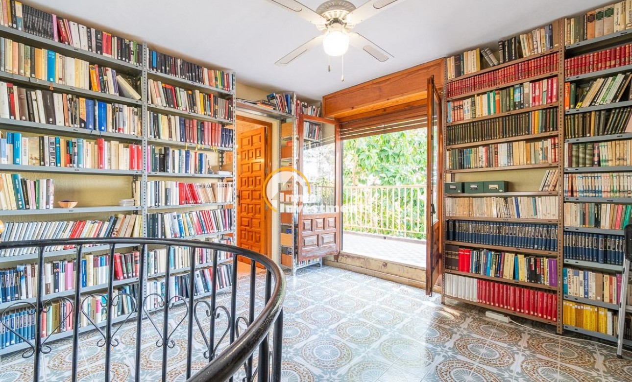 Bestaande bouw - Villa - Pinar de Campoverde