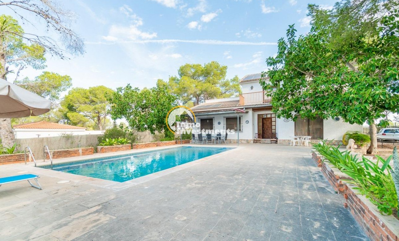 Bestaande bouw - Villa - Pinar de Campoverde