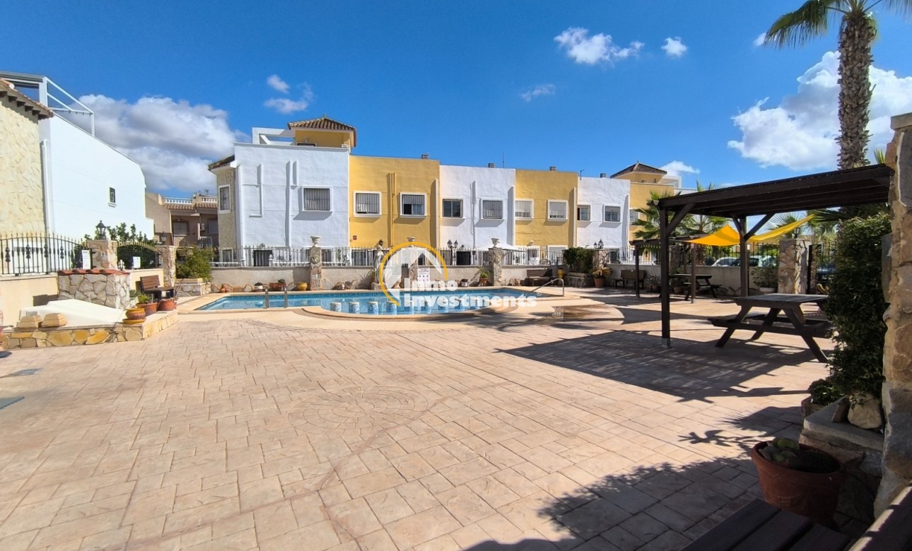 Resale - Semi detached villa - Algorfa - Montemar