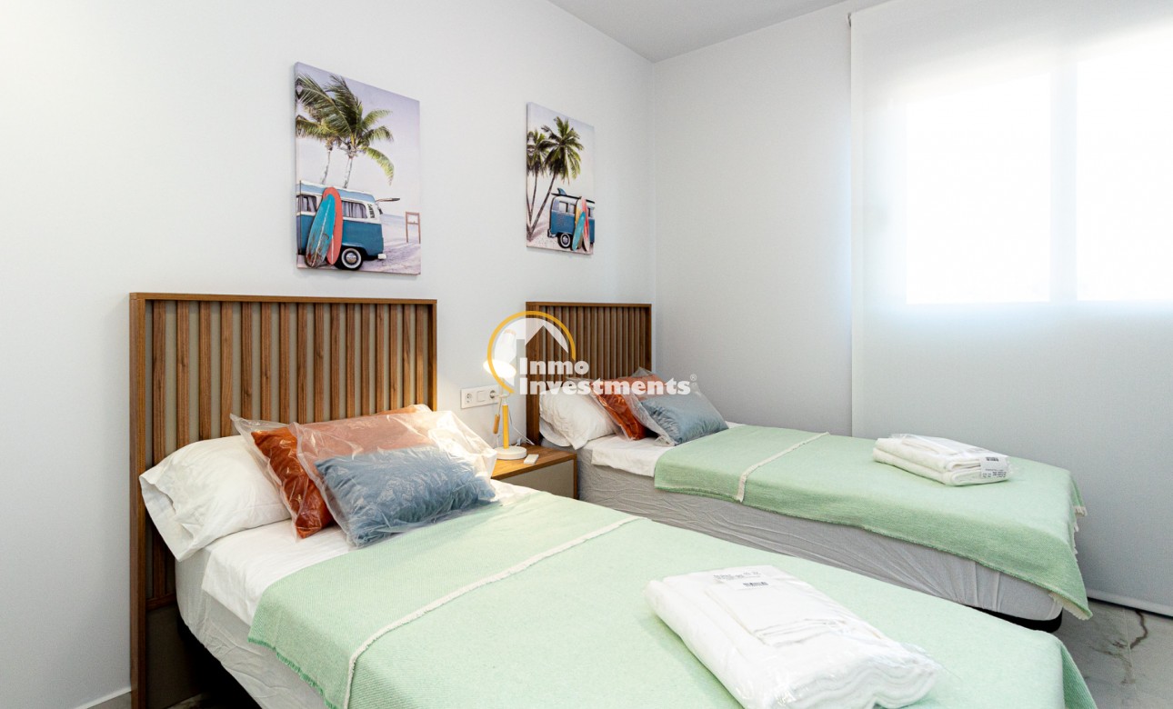 Resale - Apartment - Los Altos