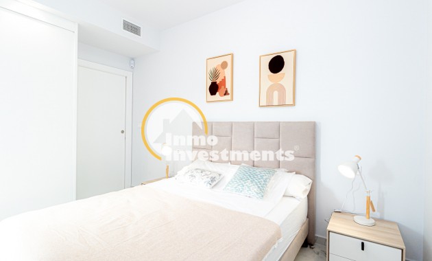 Resale - Apartment - Los Altos