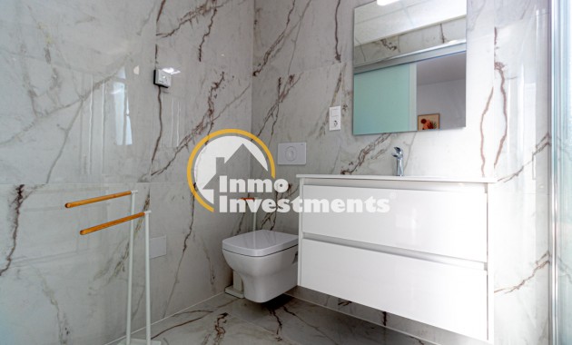 Resale - Apartment - Los Altos