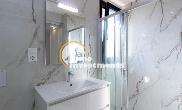 Resale - Apartment - Los Altos