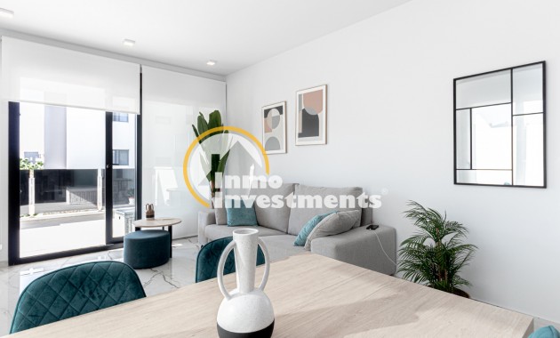 Resale - Apartment - Los Altos