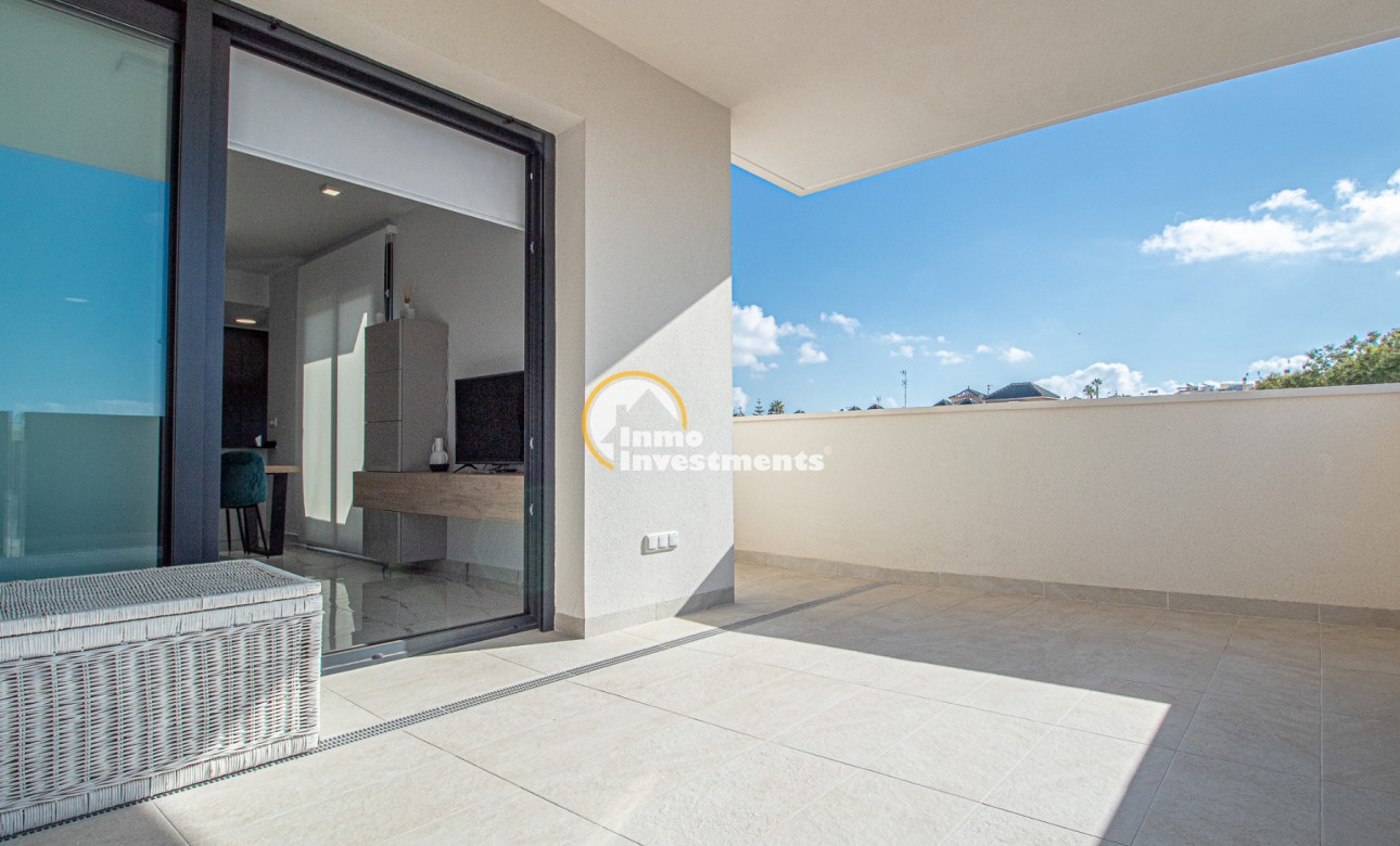 Resale - Apartment - Los Altos