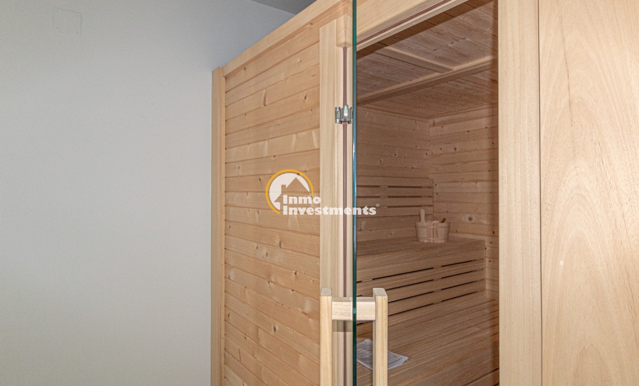 Resale - Apartment - Los Altos