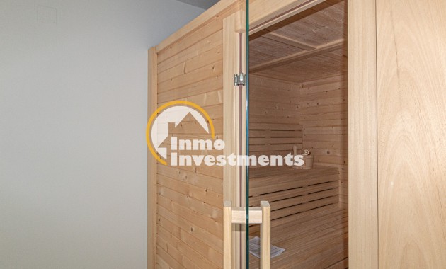 Resale - Apartment - Los Altos