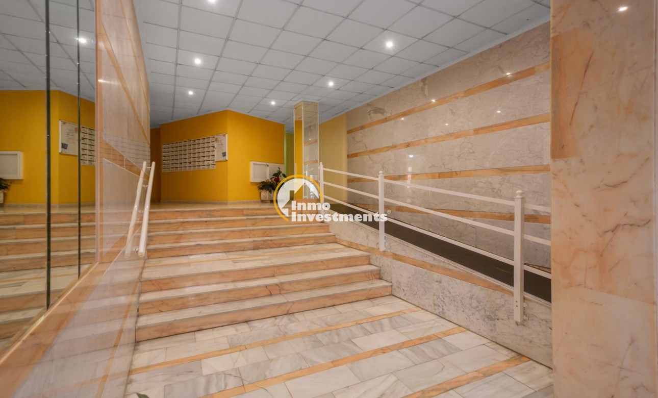 Till salu - Lägenhet - Torrevieja - Playa de Los Locos