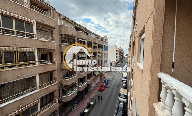Resale - Apartment - Torrevieja - Playa del Cura