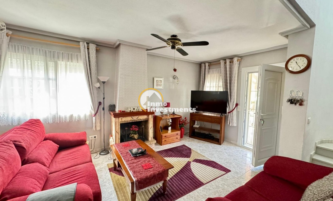 Bestaande bouw - Villa - Punta Prima