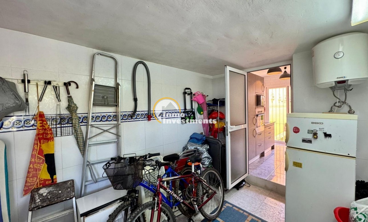 Bestaande bouw - Villa - Punta Prima