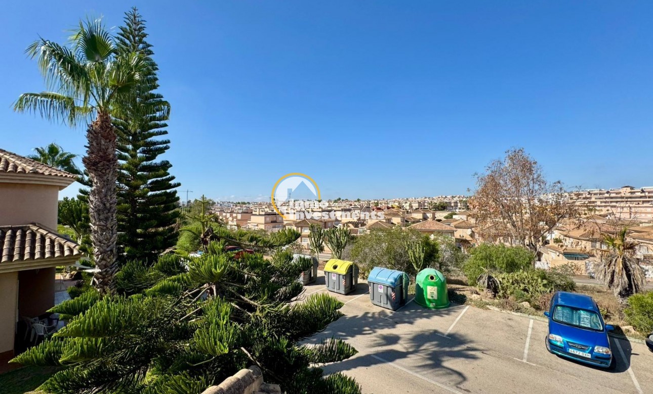 Bestaande bouw - Villa - Punta Prima