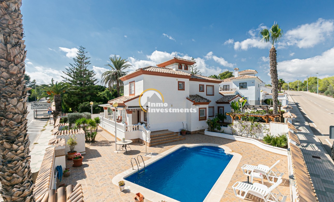Resale - Villa - Campoamor - Campoamor Golf