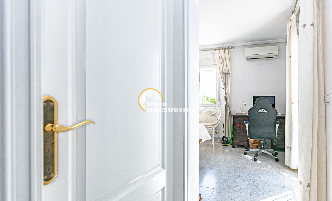 Resale - Villa - Campoamor - Campoamor Golf