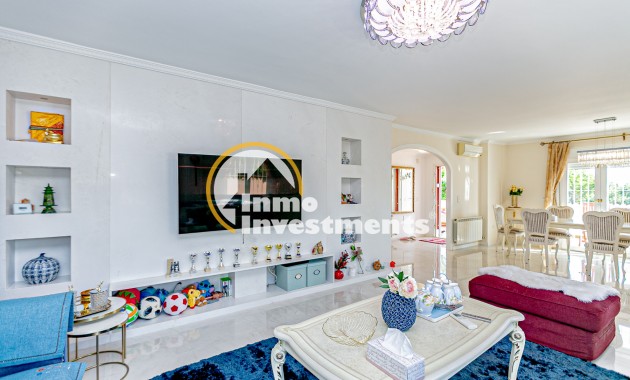 Resale - Villa - Campoamor - Campoamor Golf