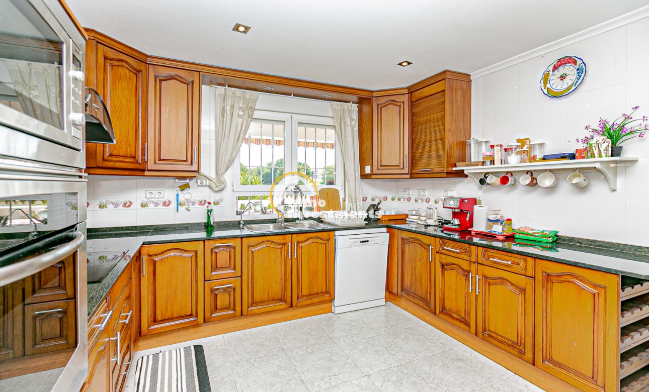 Resale - Villa - Campoamor - Campoamor Golf