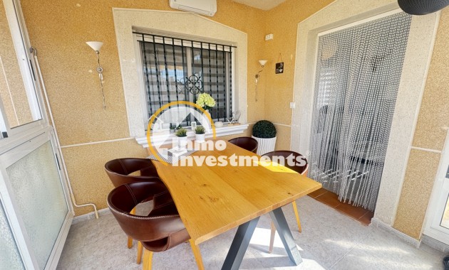 Resale - Villa - Villamartin - Montegolf