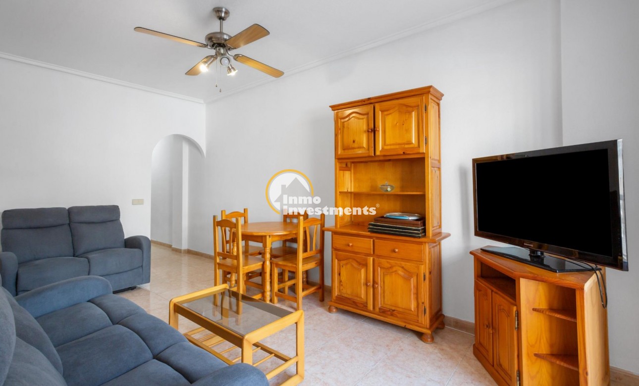 Resale - Apartment - Torrevieja - Centro