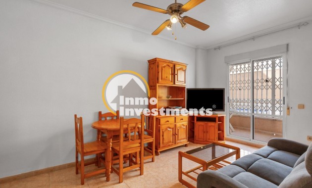 Resale - Apartment - Torrevieja - Centro