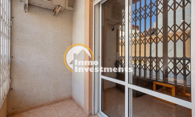 Resale - Apartment - Torrevieja - Centro