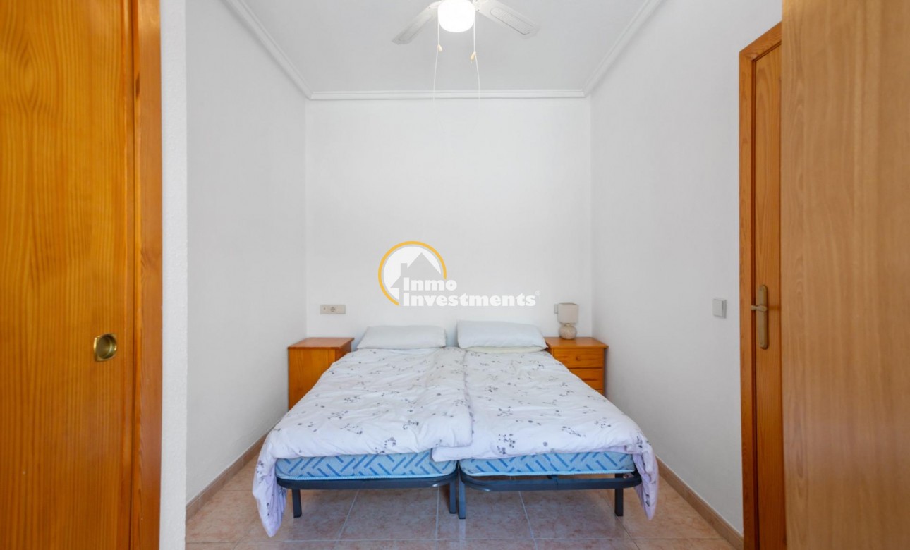 Resale - Apartment - Torrevieja - Centro