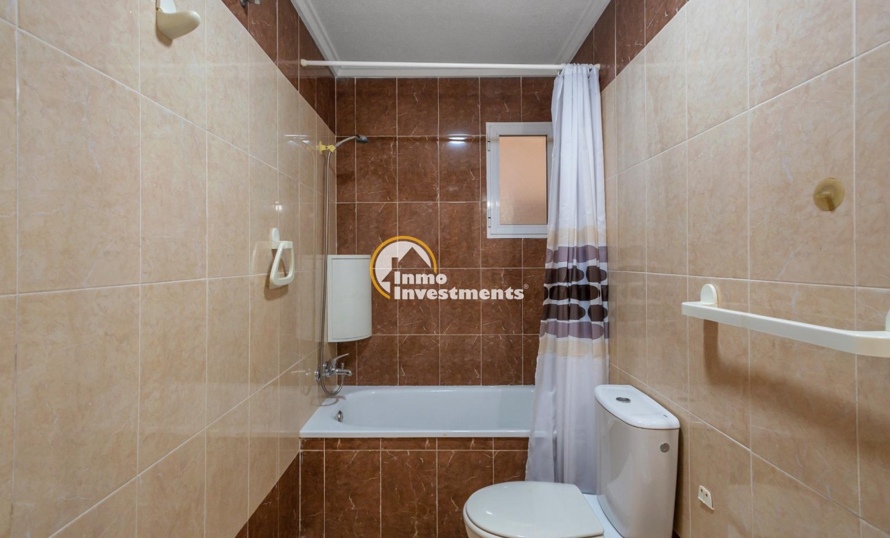 Resale - Apartment - Torrevieja - Centro