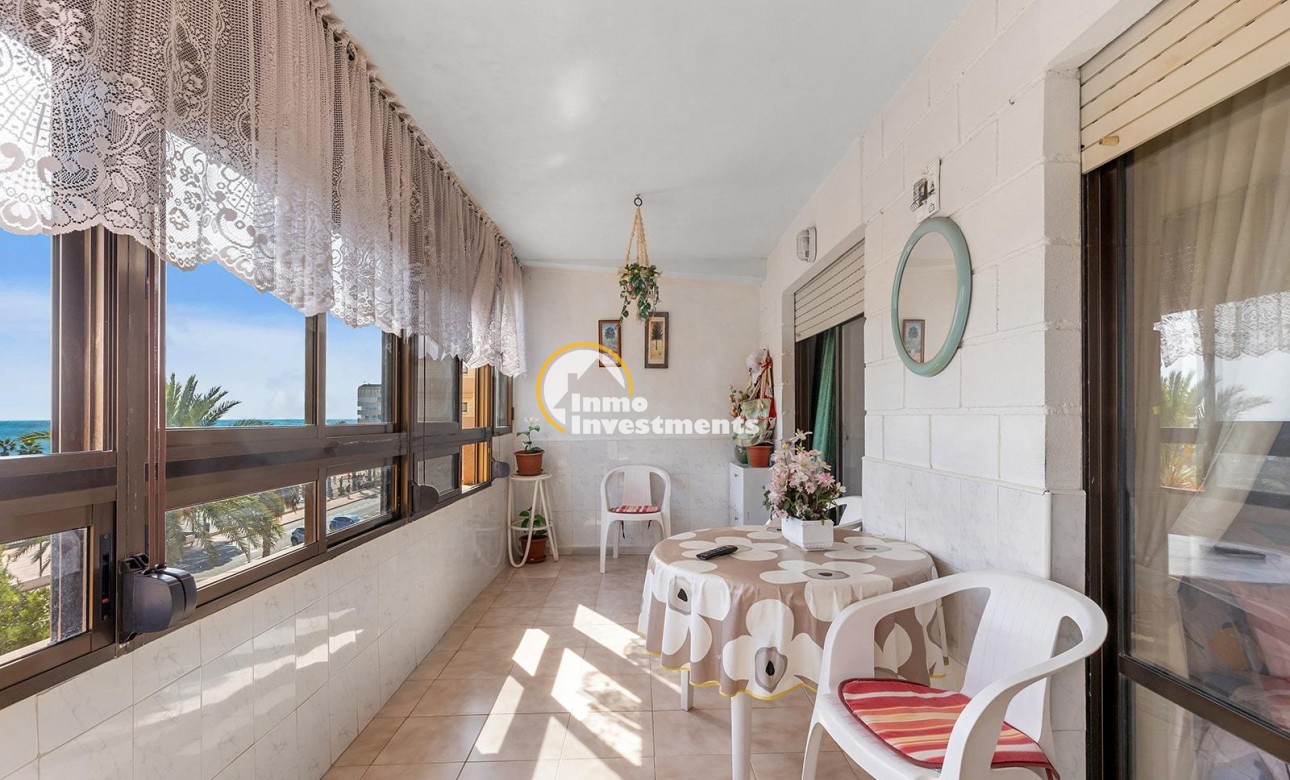 Resale - Apartment - Torrevieja - La Mata