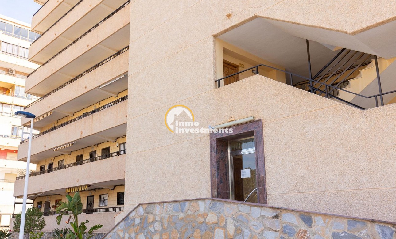 Resale - Apartment - Torrevieja - La Mata