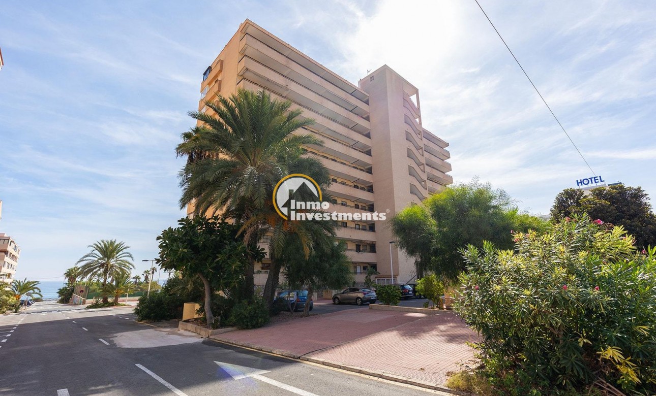 Resale - Apartment - Torrevieja - La Mata