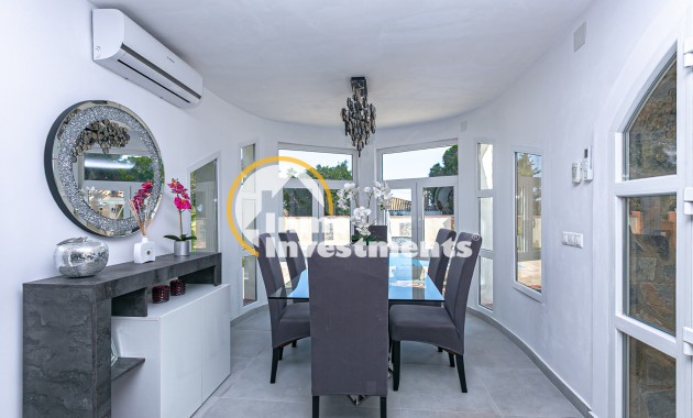 Resale - Villa - Campoamor - Lomas de Don Juan