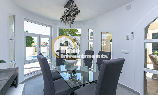 Resale - Villa - Campoamor - Lomas de Don Juan