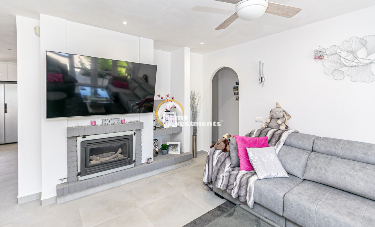 Resale - Villa - Campoamor - Lomas de Don Juan