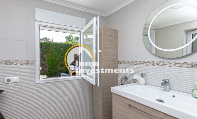 Resale - Villa - Campoamor - Lomas de Don Juan