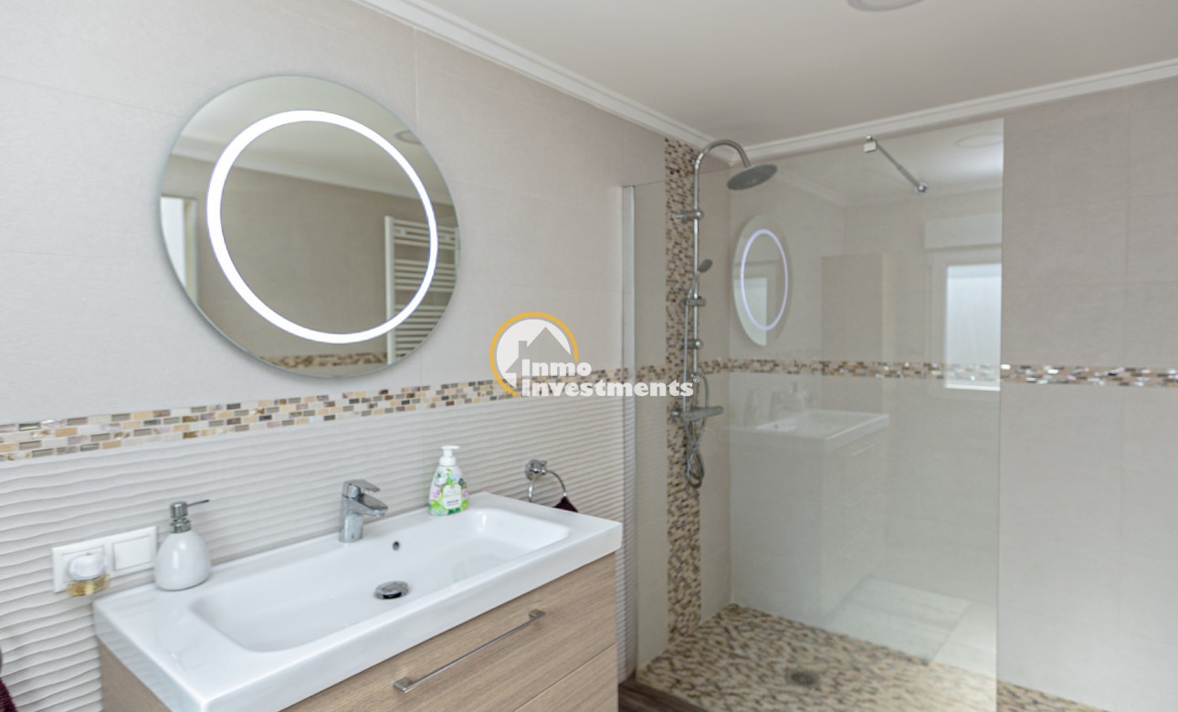 Resale - Villa - Campoamor - Lomas de Don Juan