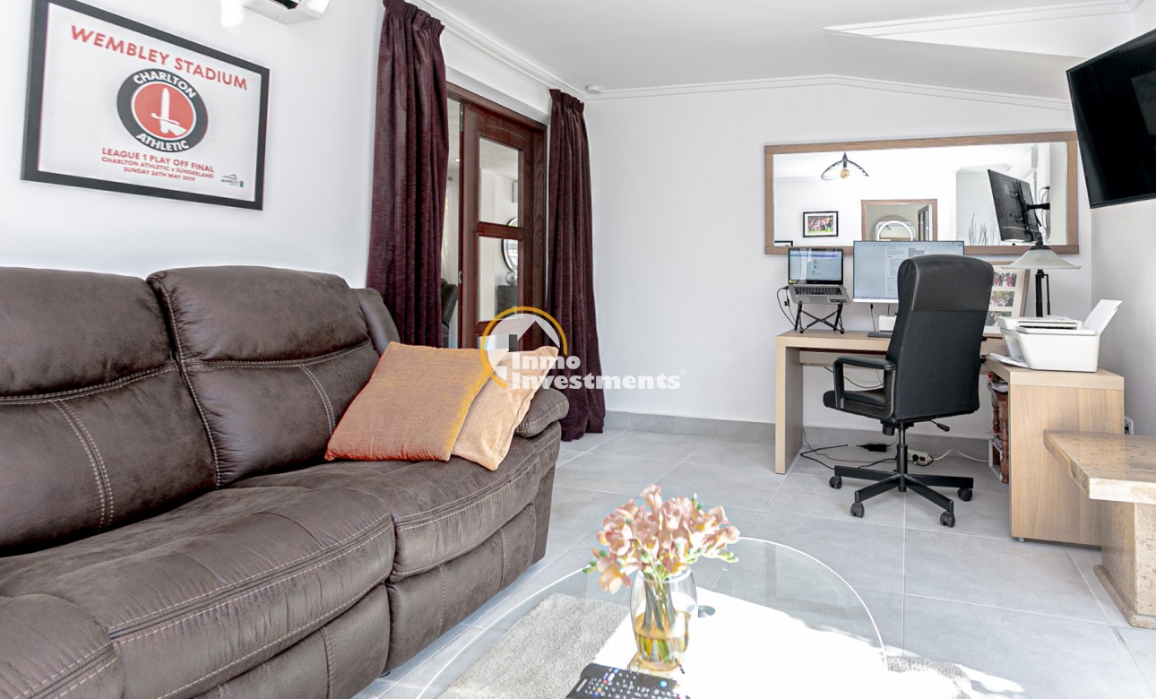 Resale - Villa - Campoamor - Lomas de Don Juan