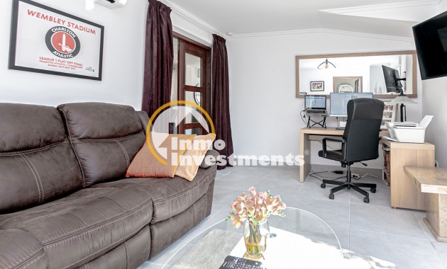 Resale - Villa - Campoamor - Lomas de Don Juan