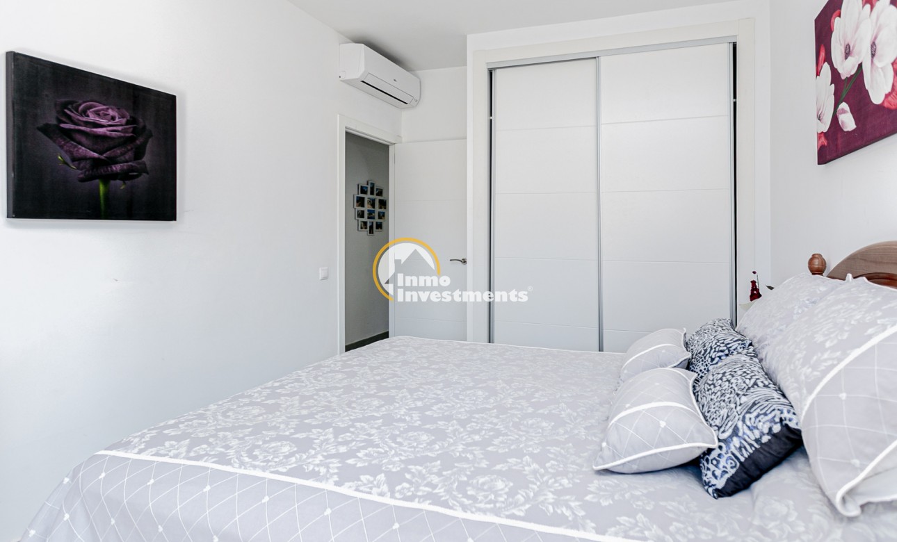 Resale - Villa - Campoamor - Lomas de Don Juan