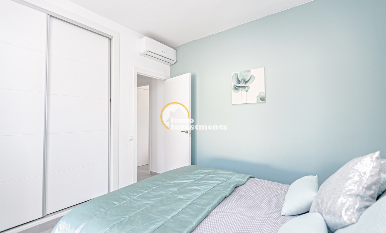 Resale - Villa - Campoamor - Lomas de Don Juan