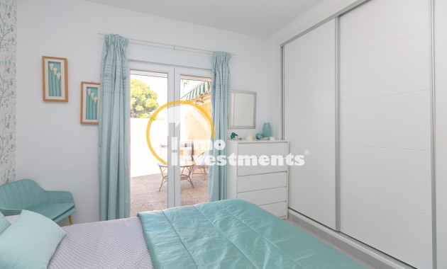 Resale - Villa - Campoamor - Lomas de Don Juan