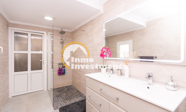 Resale - Villa - Campoamor - Lomas de Don Juan