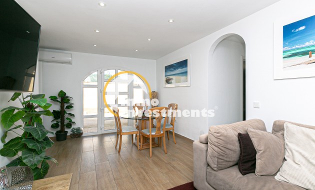 Resale - Villa - Campoamor - Lomas de Don Juan