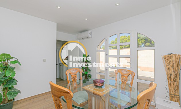 Resale - Villa - Campoamor - Lomas de Don Juan