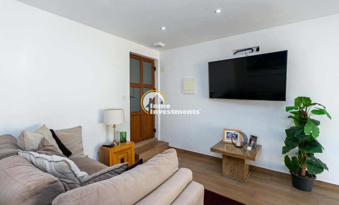 Resale - Villa - Campoamor - Lomas de Don Juan