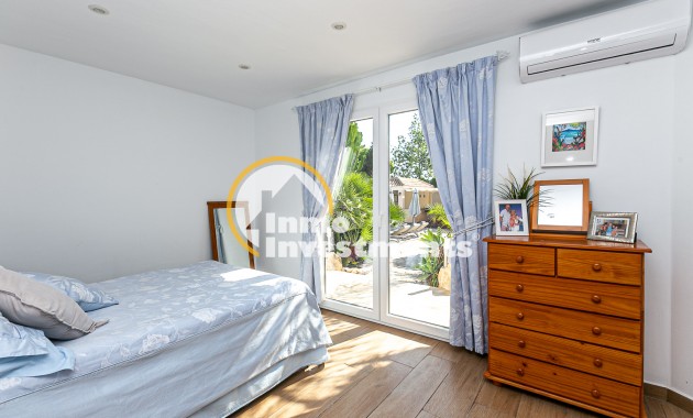 Resale - Villa - Campoamor - Lomas de Don Juan