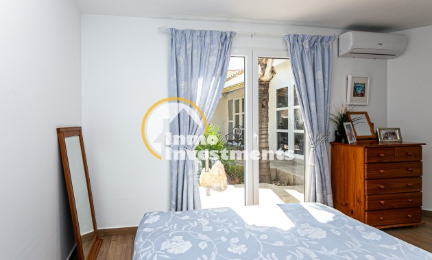 Resale - Villa - Campoamor - Lomas de Don Juan