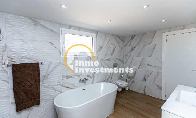 Resale - Villa - Campoamor - Lomas de Don Juan