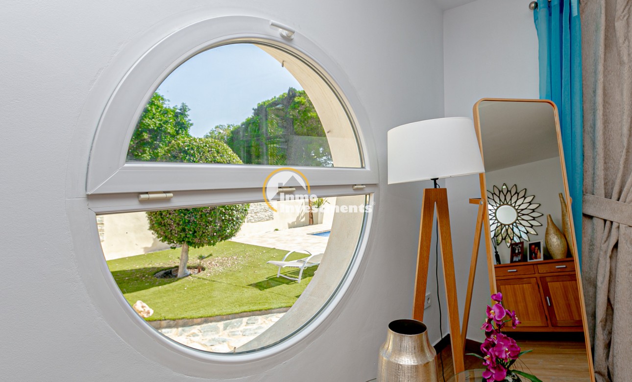 Resale - Villa - Campoamor - Lomas de Don Juan