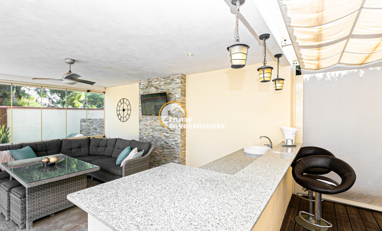 Resale - Villa - Campoamor - Lomas de Don Juan